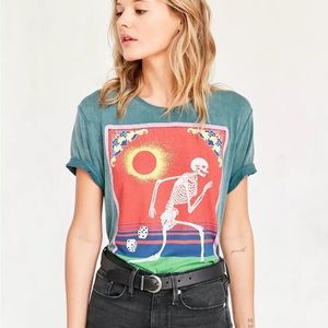 Silent & Noise Tarot Graphic Tee